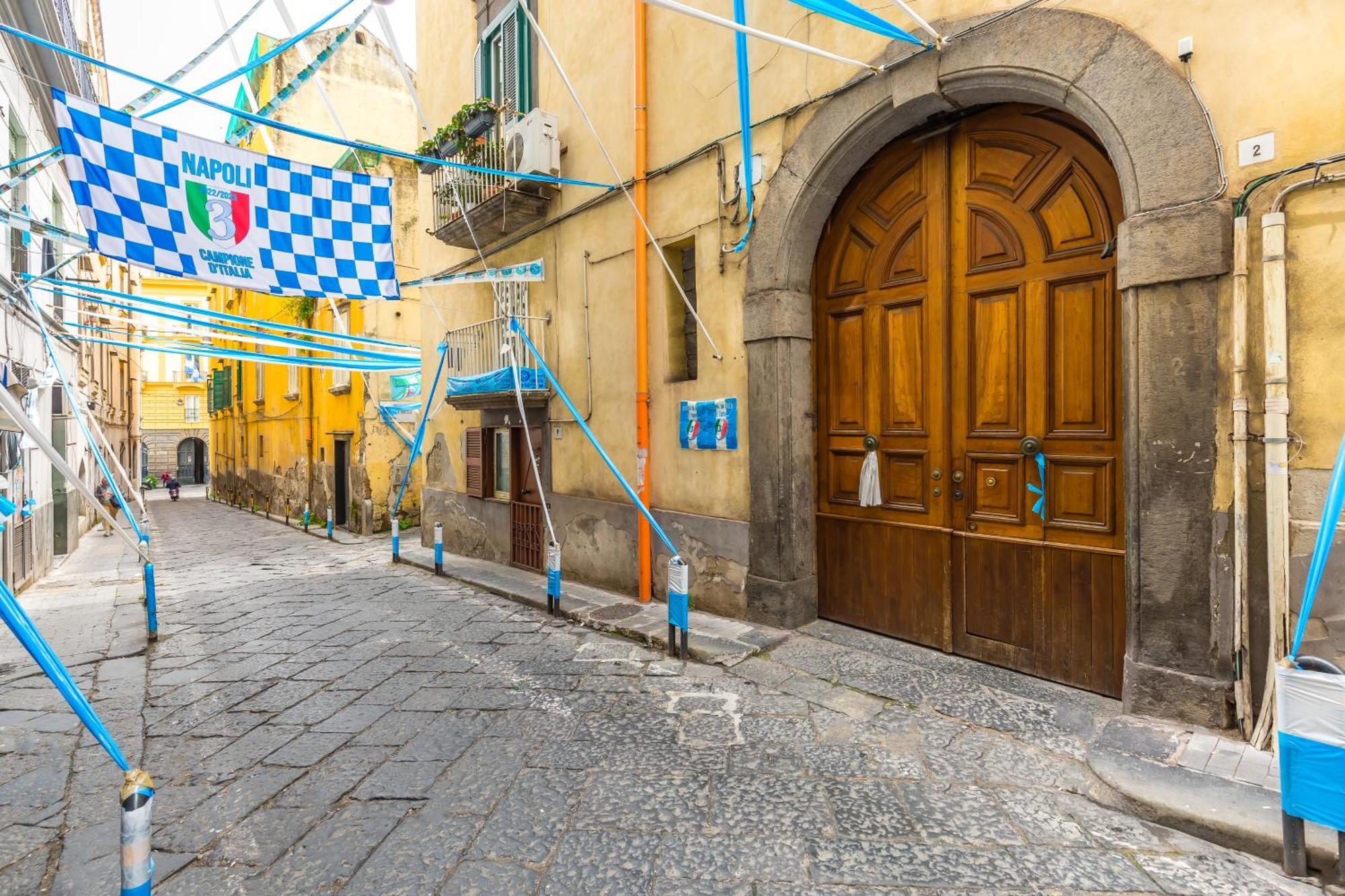 Appartamento Jude's Roof At Chiaia Napoli